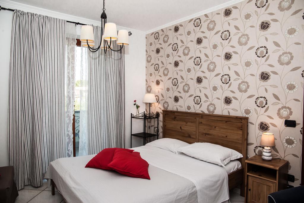 Certe Notti - Suites Pompei Bagian luar foto